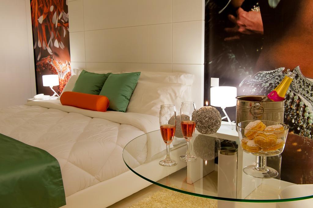 Vinyl M Hotel - Adults Only ميلادا المظهر الخارجي الصورة