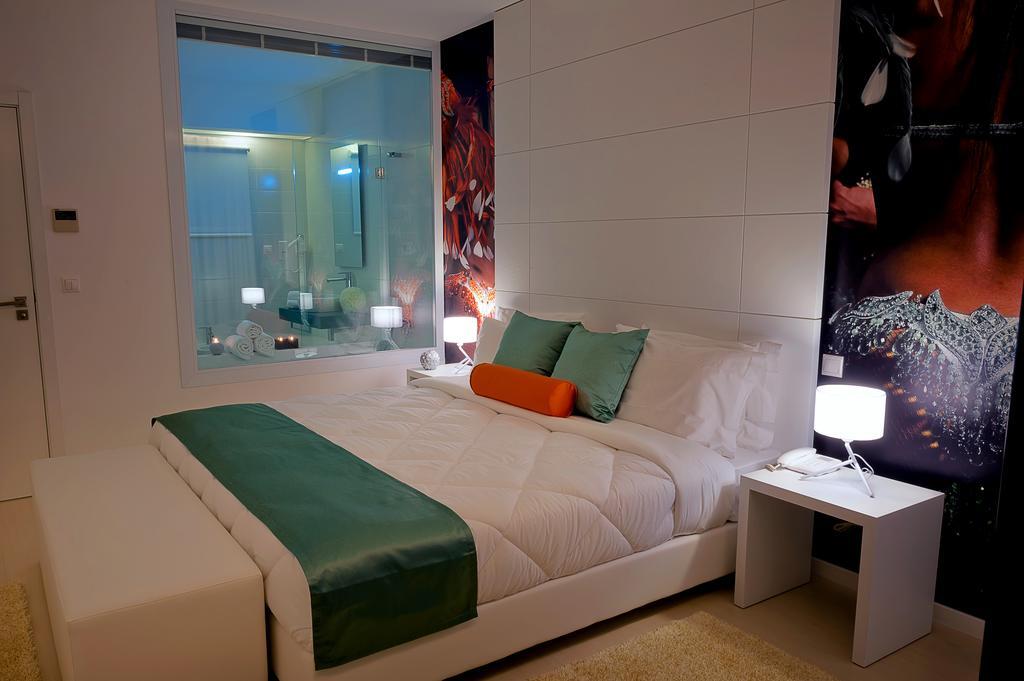 Vinyl M Hotel - Adults Only ميلادا الغرفة الصورة