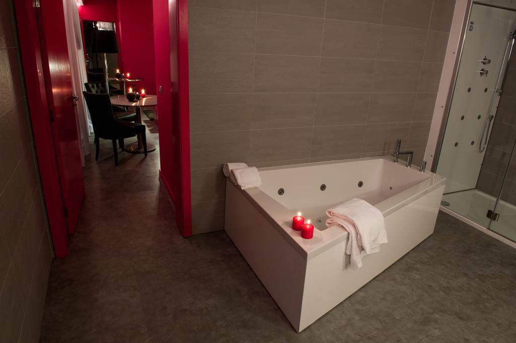Vinyl M Hotel - Adults Only ميلادا المظهر الخارجي الصورة